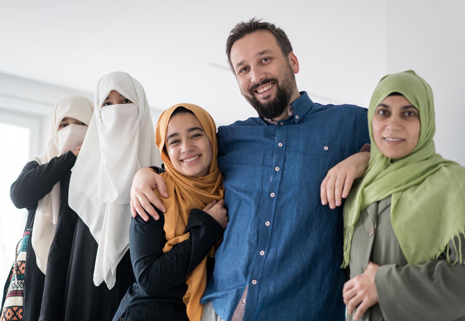 Where-Polygamy-Is-Legal-and-Where-It-Is-Banned.jpg