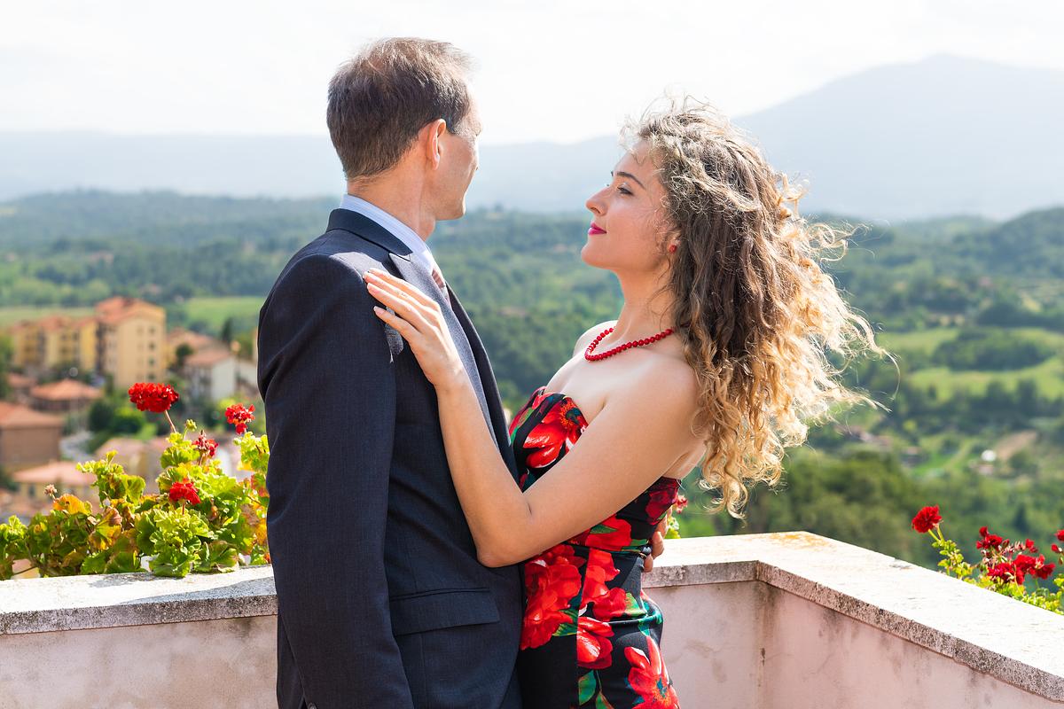 sugar-daddy-destination-Tuscany-Italy.jpg