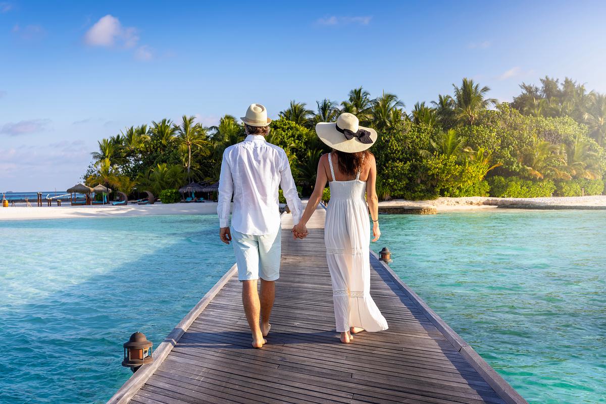 Sugar-daddy-destination-French-Polynesia.jpg
