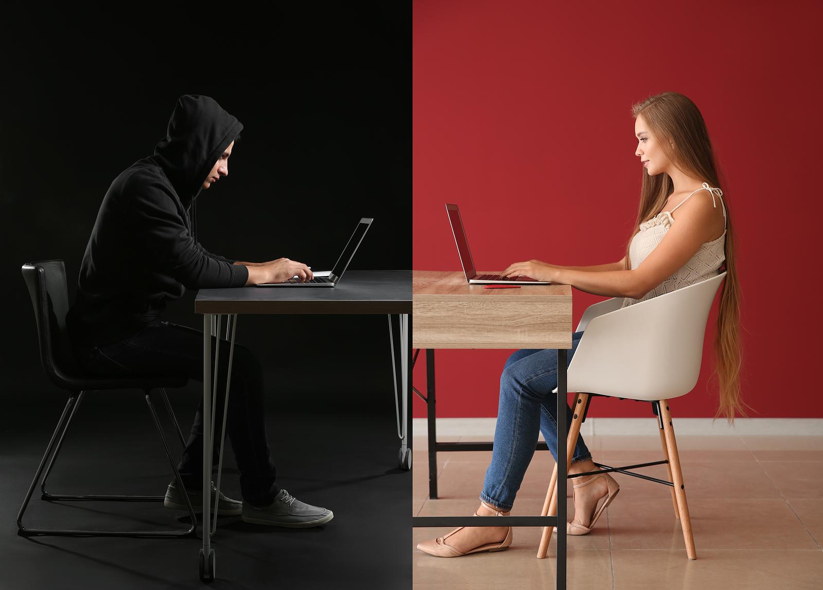 Stay-up-to-date-on-the-latest-online-scams.jpg