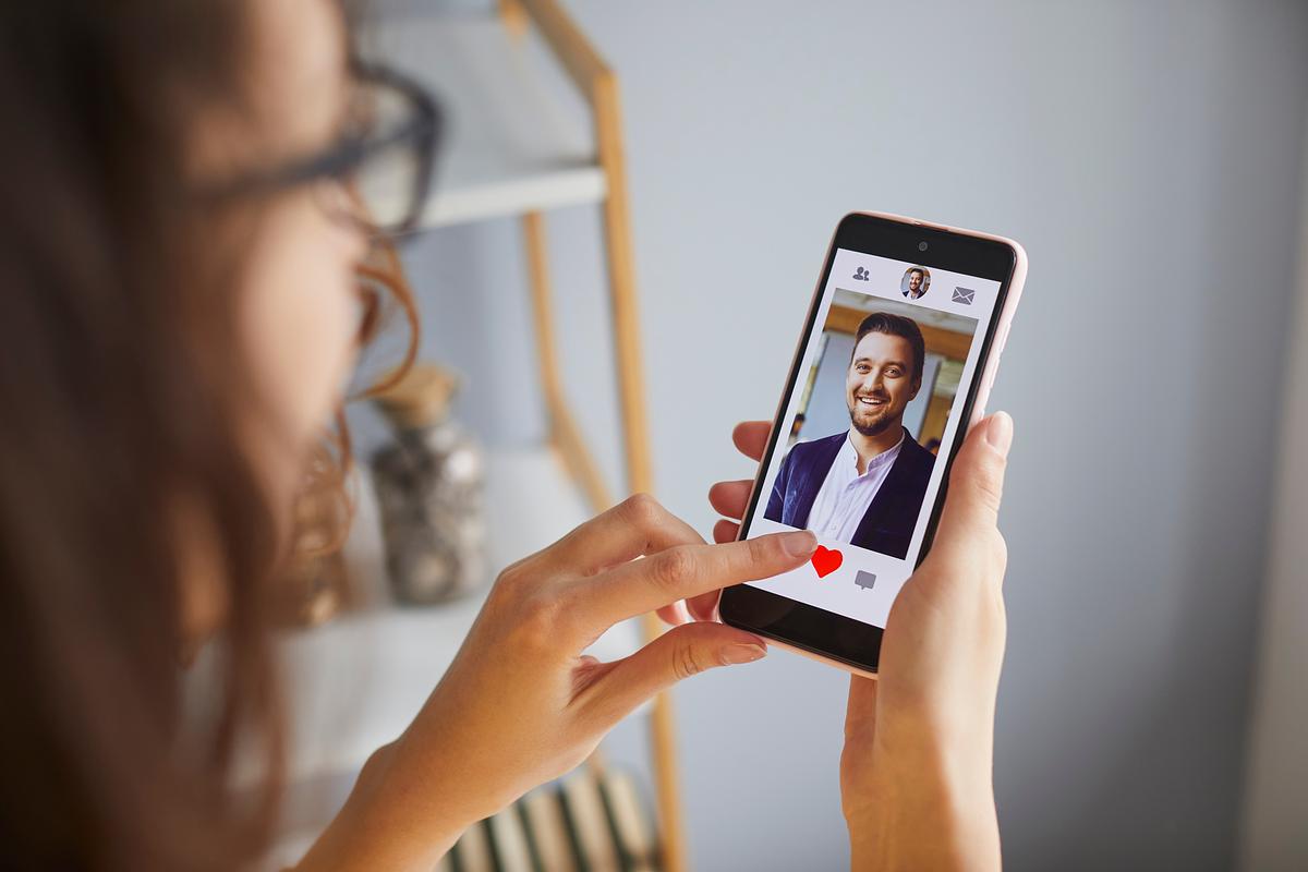 Online-Platforms-for-Meeting-Affluent-Singles.jpg
